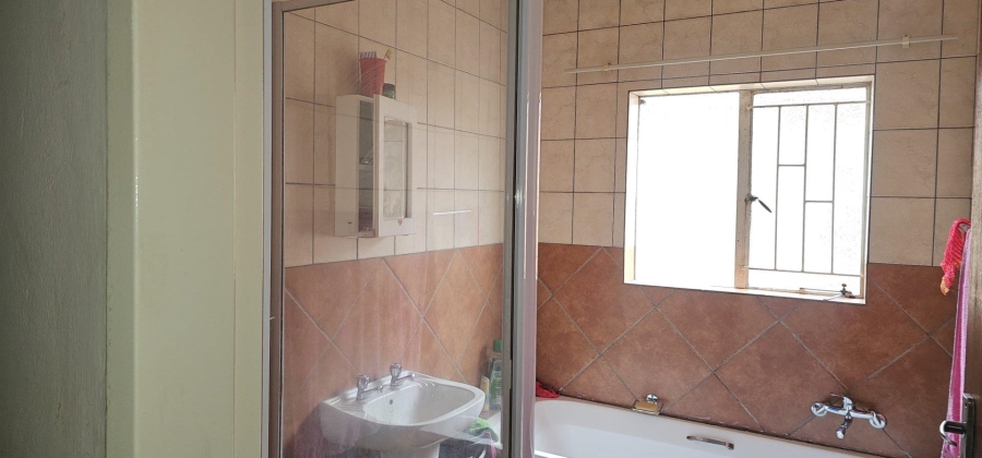 2 Bedroom Property for Sale in Brits North West